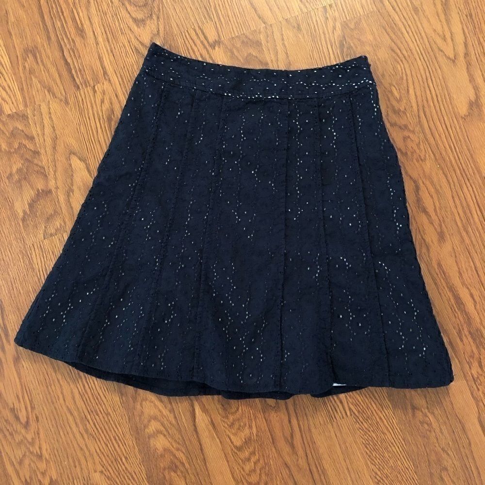 Ann Taylor | Navy Blue Eyelet A-Line Skirt